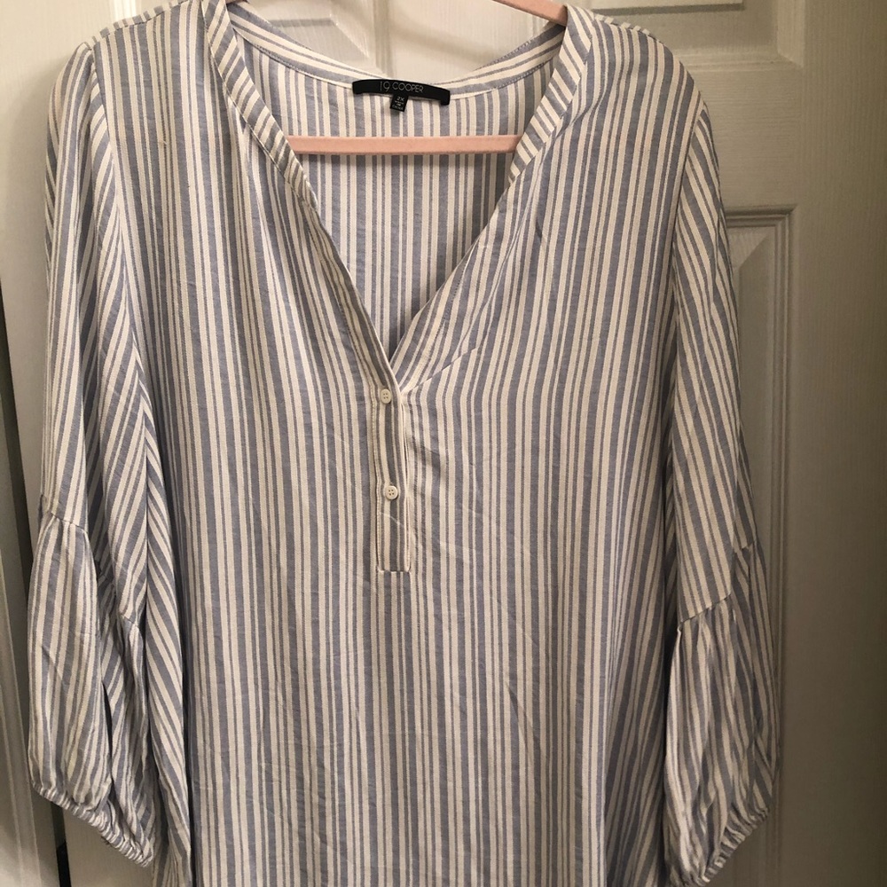 Peasant sleeve blouse